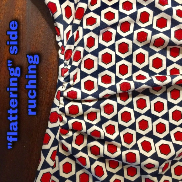 Alfani Chic Rusch Knit Red White Blue Knit Top PM - Picture 5 of 11